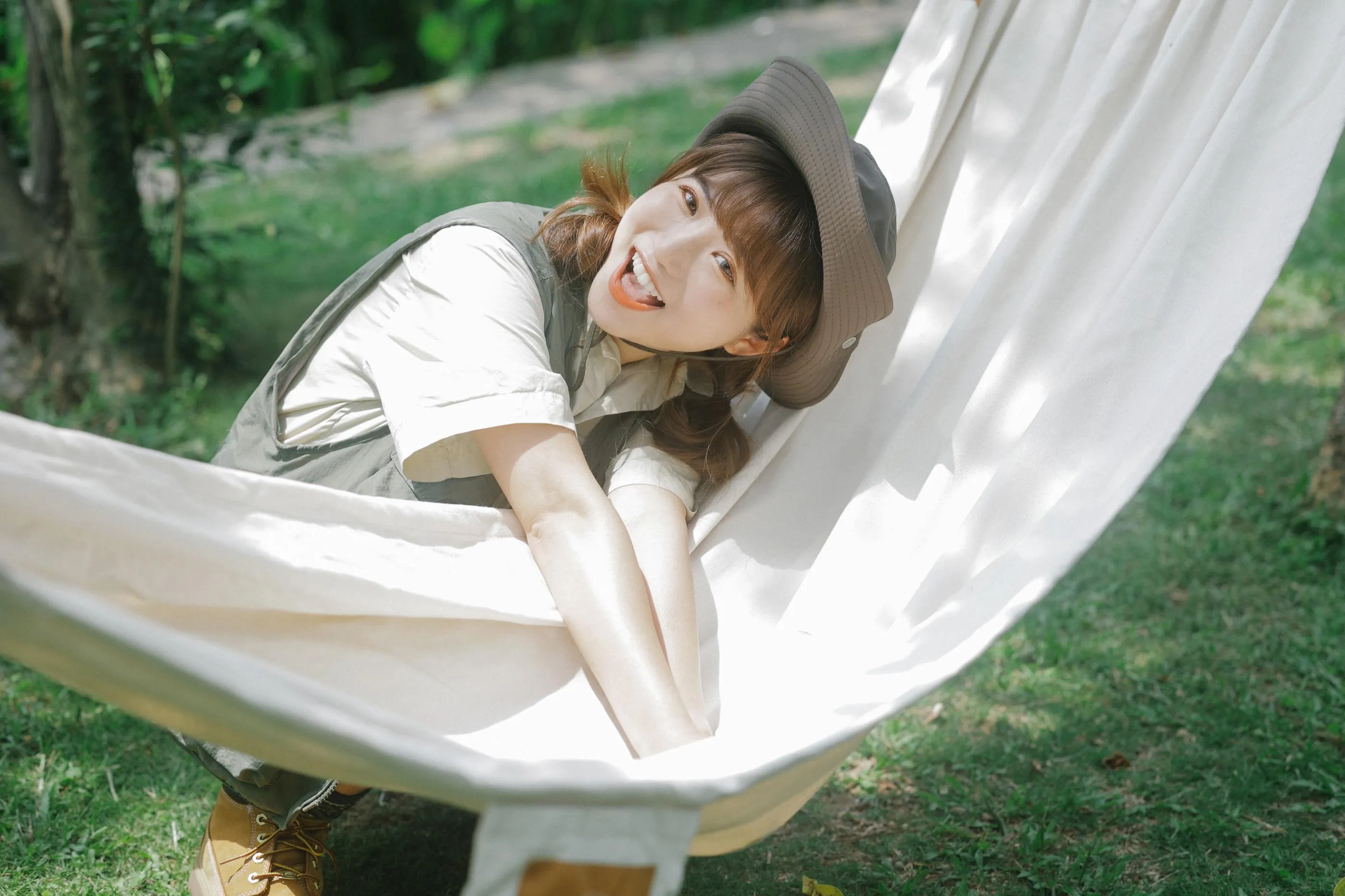 [YITUYU艺图语]2022.07.08 夏日露营 蓝胖子- [34P]插图1